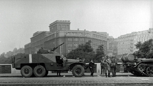 Praha 7 připomíná výstavou fotografií události srpna 1968